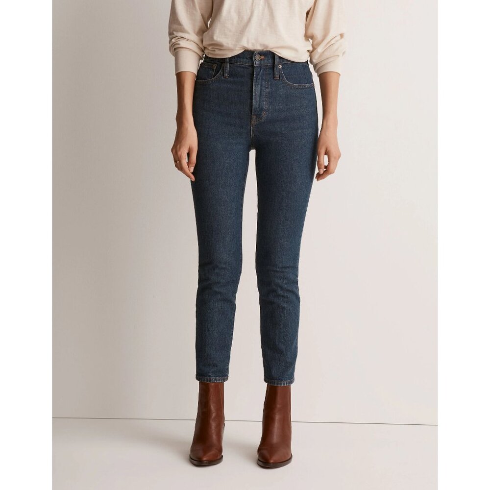 Madewell Women's Straight Leg Jeans - Dark Blue